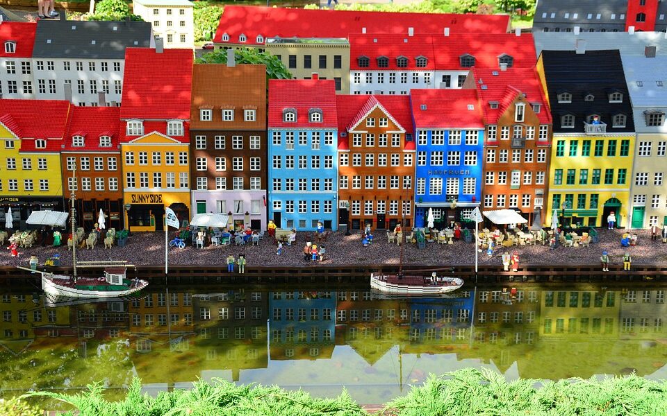 Freizeitparks: Spaß für die ganze Familie in Dänemark